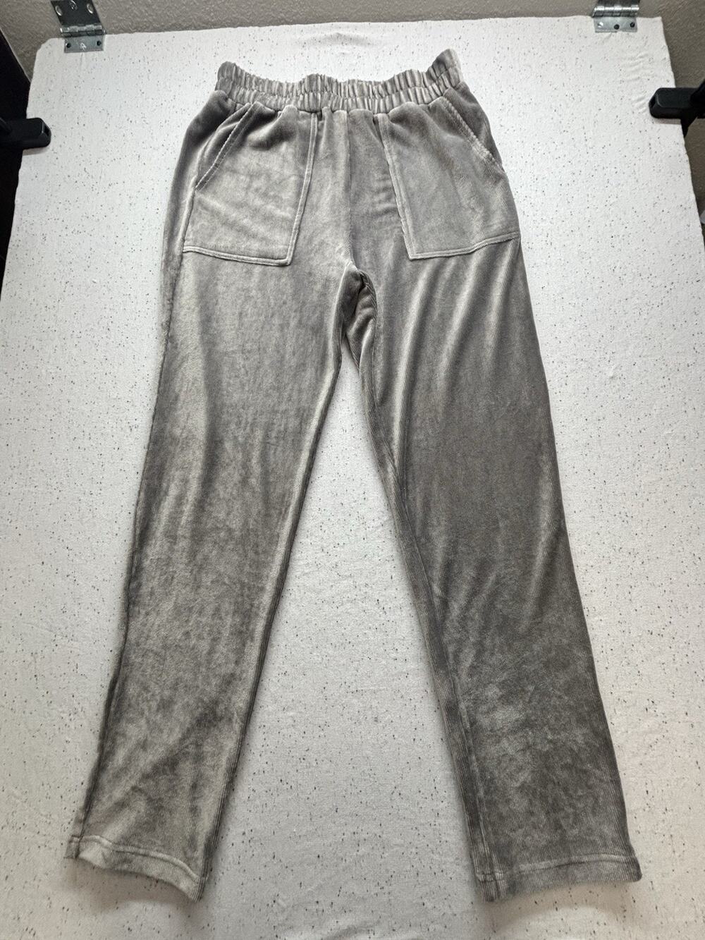 NWT Artistic Works by Lu Leisure Gray Ribbed Knit Velvet Pants Comfy Size S